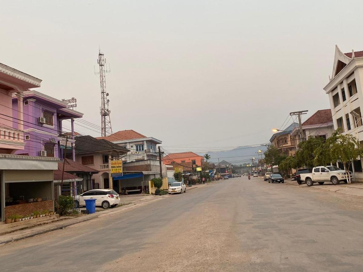 Kingmala Guesthouse Luang Namtha Dış mekan fotoğraf